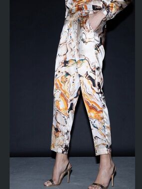 Hark + Hammer Marbled Silk Satin Jogger Pants, Sporty White Oil Slick Women's XS